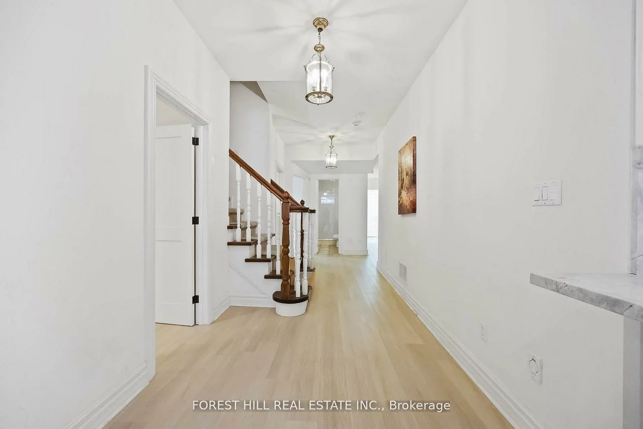 42, Cotswold, St. Andrew-Windfields, Toronto