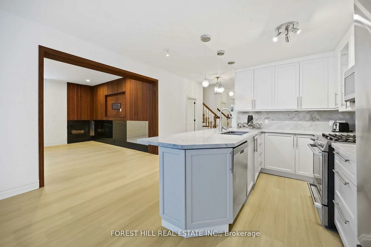 42, Cotswold, St. Andrew-Windfields, Toronto