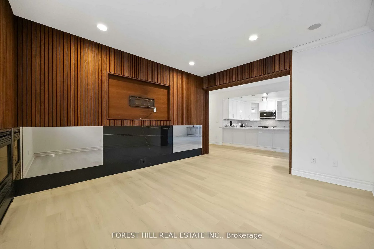 42, Cotswold, St. Andrew-Windfields, Toronto