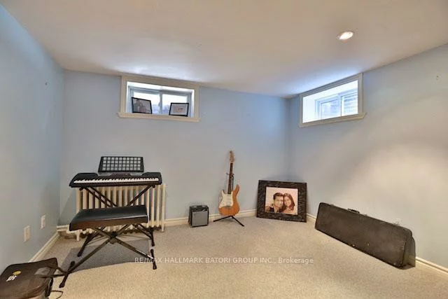 76, Willowbank, Lawrence Park South, Toronto