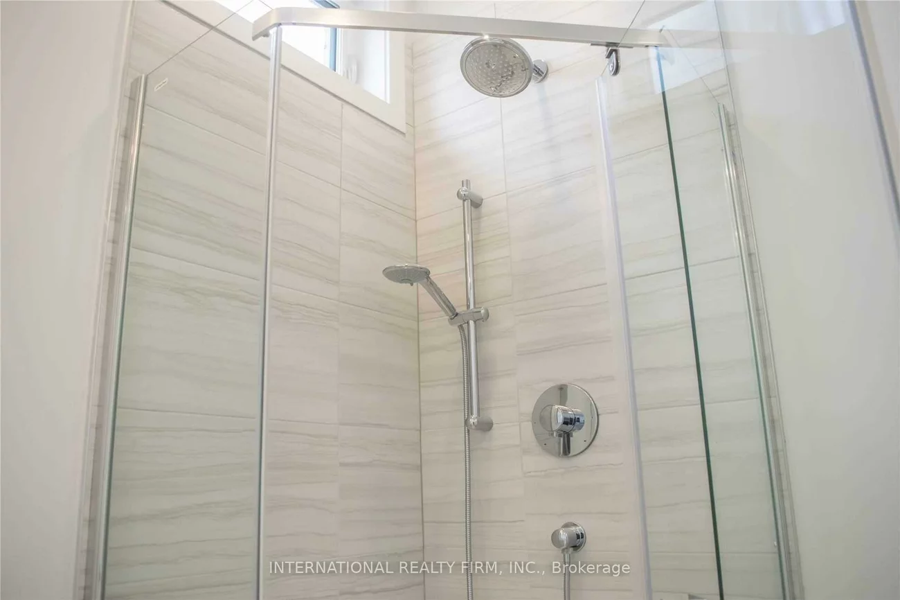 28, Perth, Dufferin Grove, Toronto