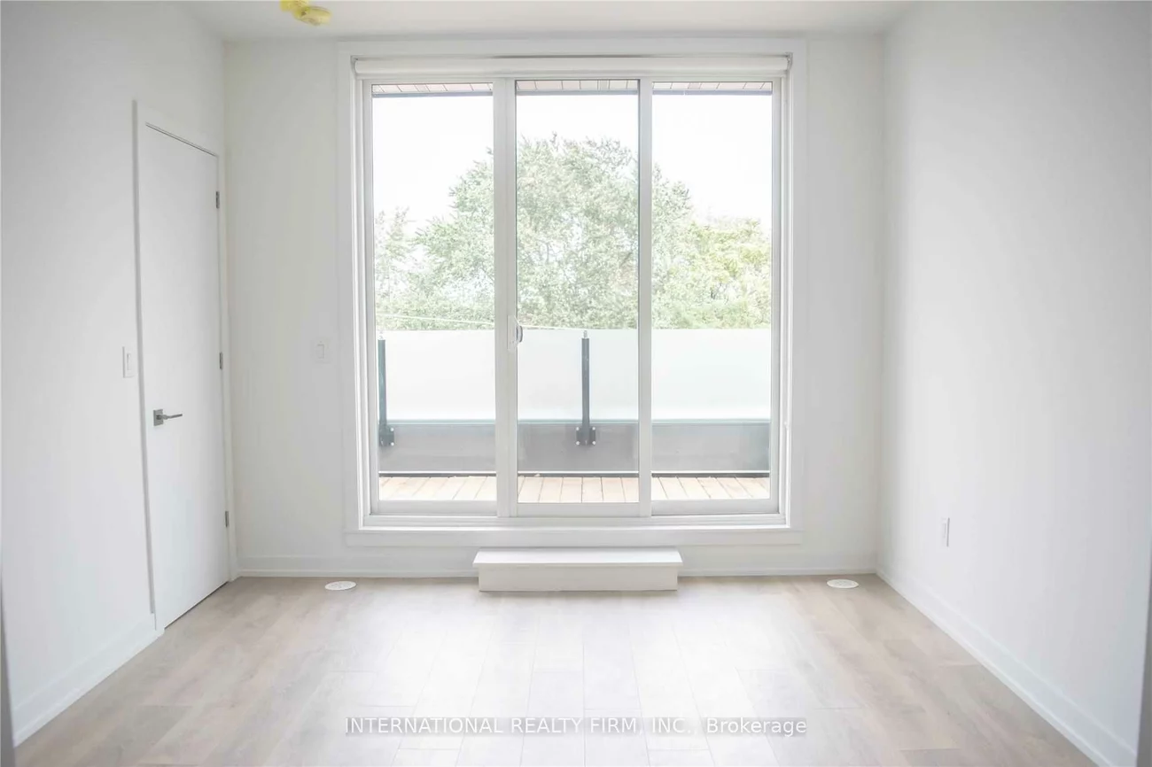 28, Perth, Dufferin Grove, Toronto