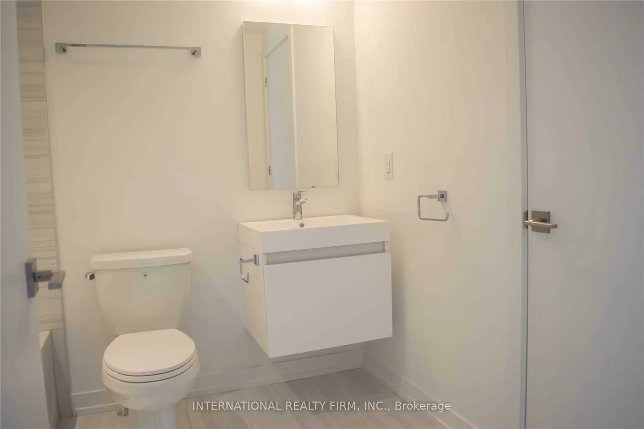 28, Perth, Dufferin Grove, Toronto