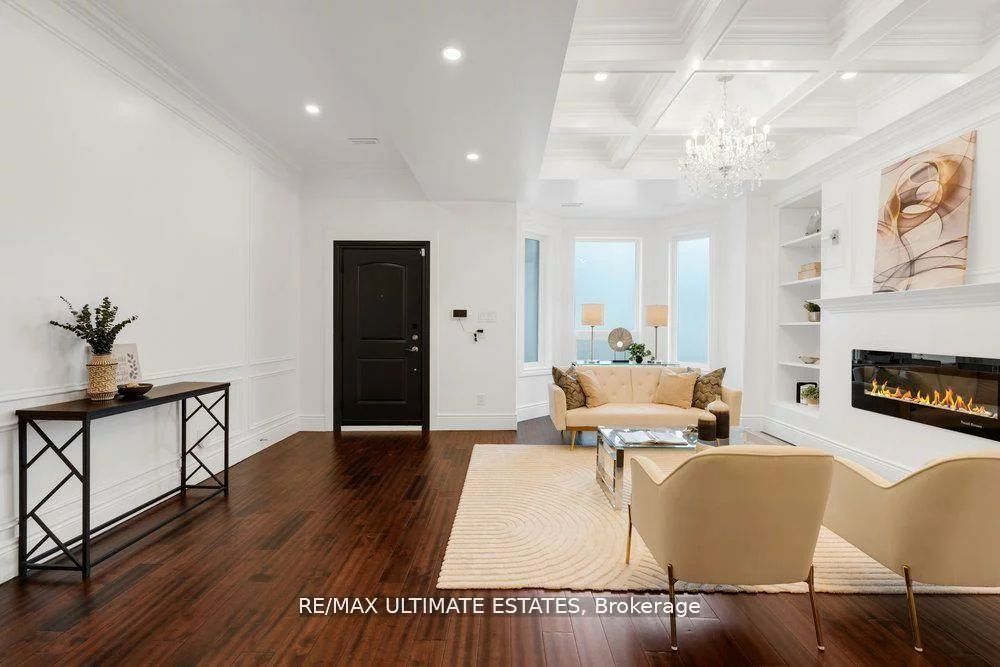 290, Bathurst, Trinity-Bellwoods, Toronto