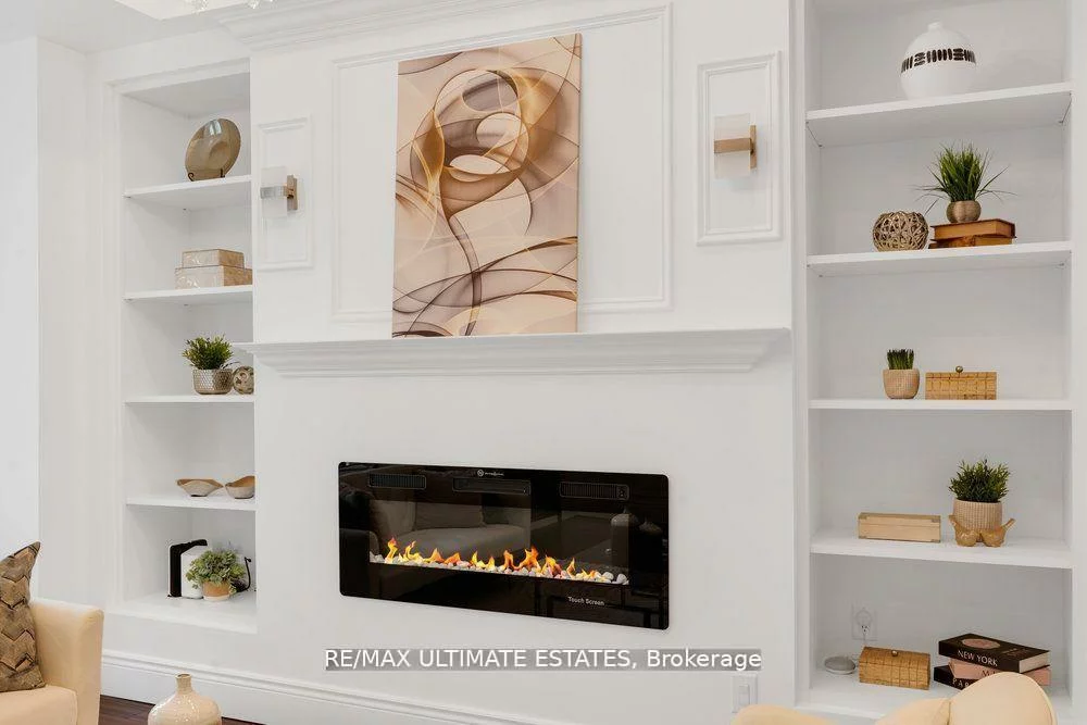 290, Bathurst, Trinity-Bellwoods, Toronto