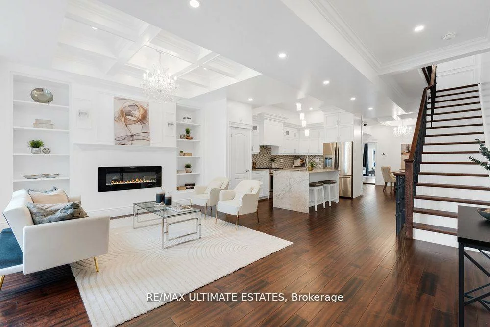 290, Bathurst, Trinity-Bellwoods, Toronto