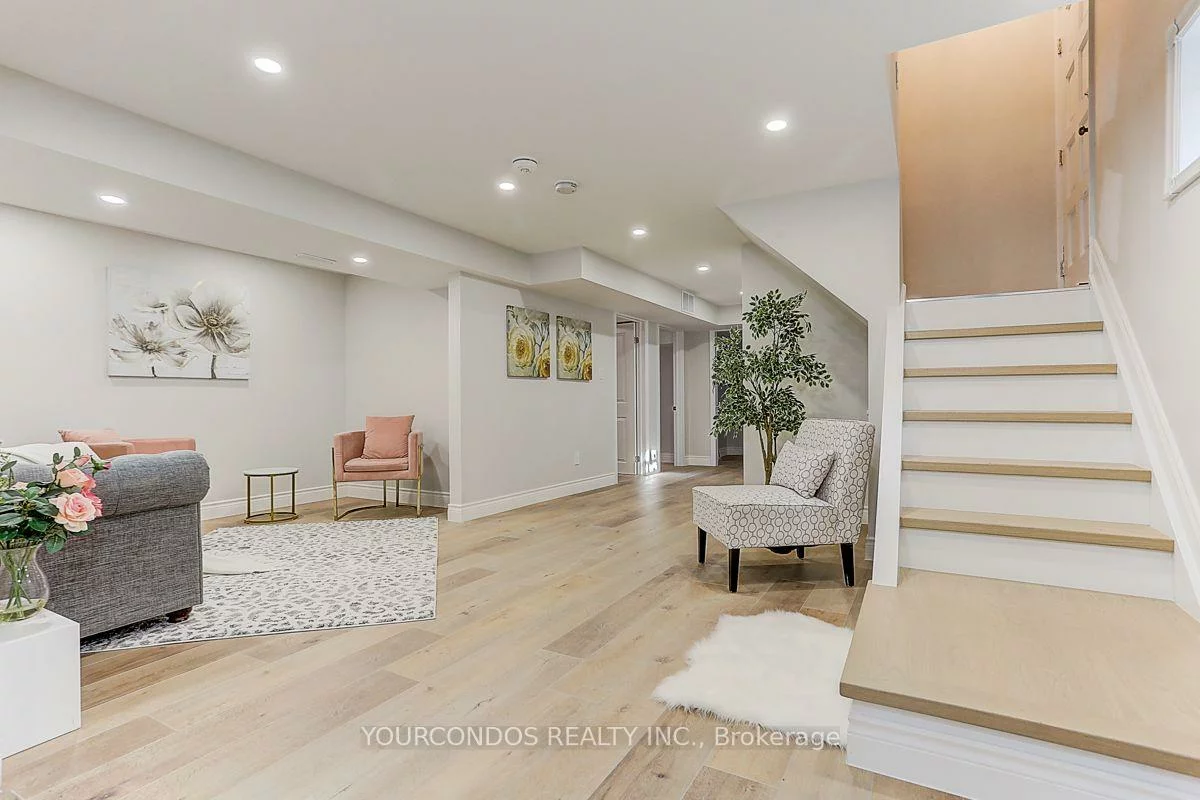 54, Camwood, Parkwoods-Donalda, Toronto