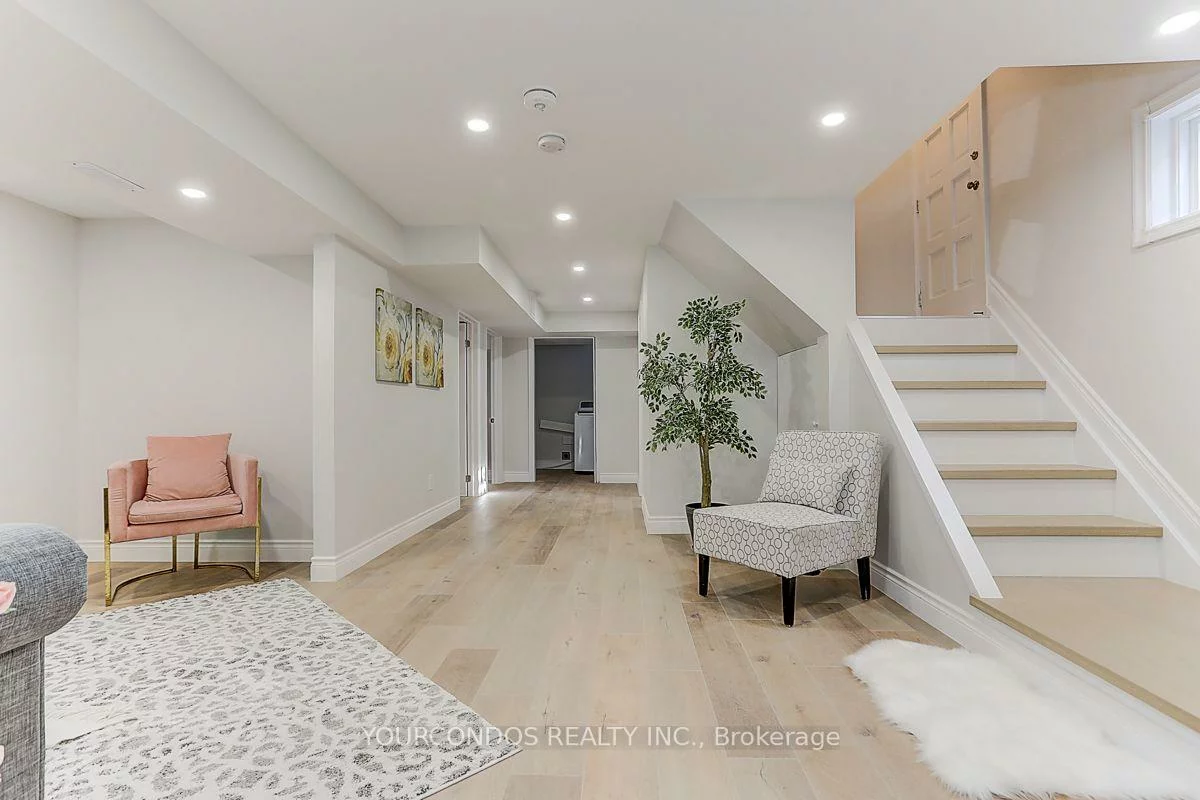 54, Camwood, Parkwoods-Donalda, Toronto