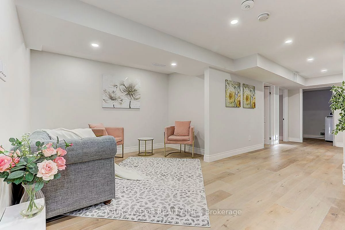 54, Camwood, Parkwoods-Donalda, Toronto