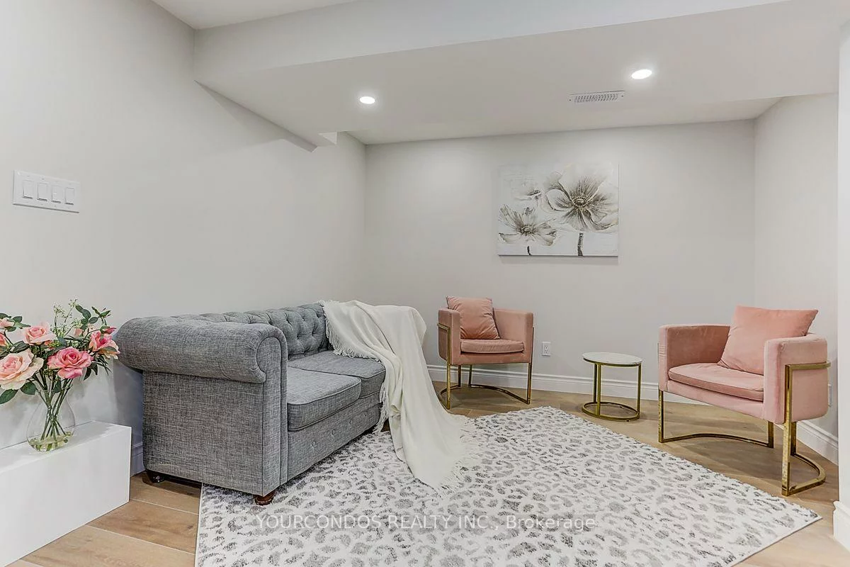 54, Camwood, Parkwoods-Donalda, Toronto