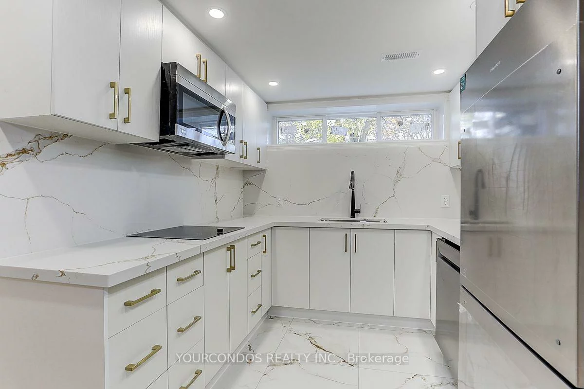 54, Camwood, Parkwoods-Donalda, Toronto