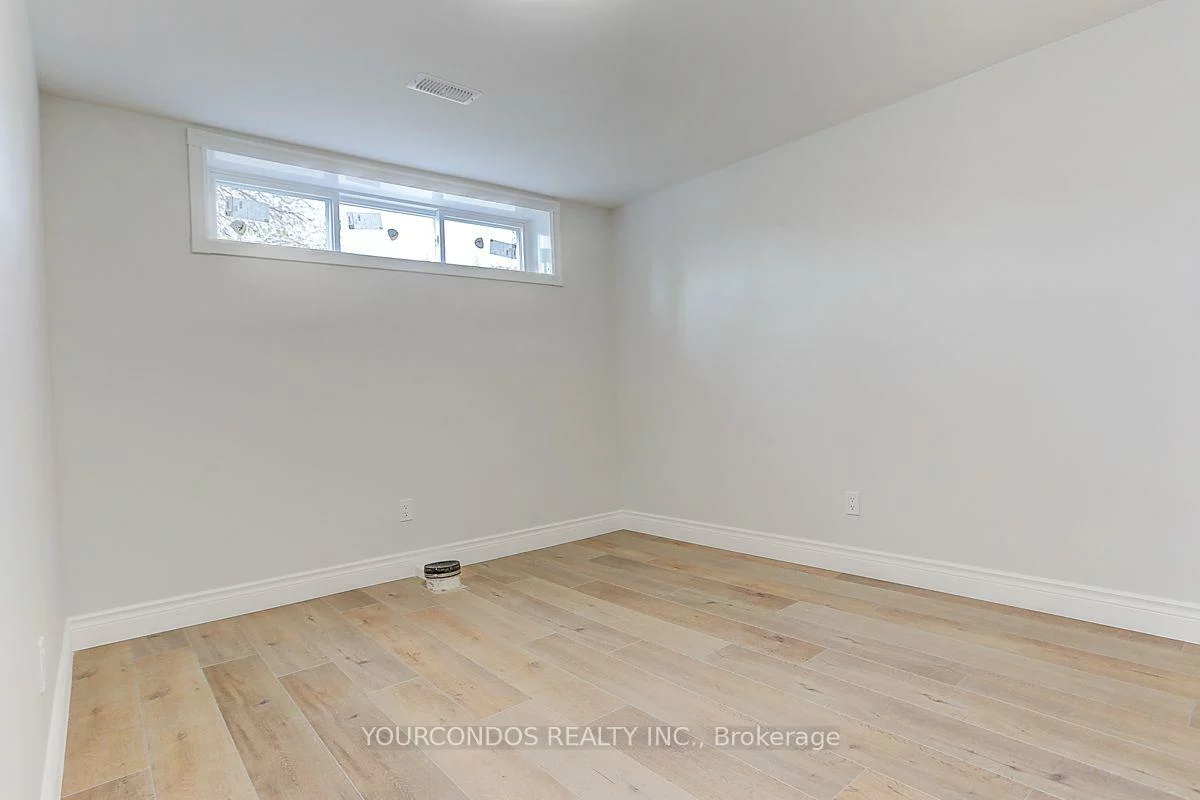 54, Camwood, Parkwoods-Donalda, Toronto