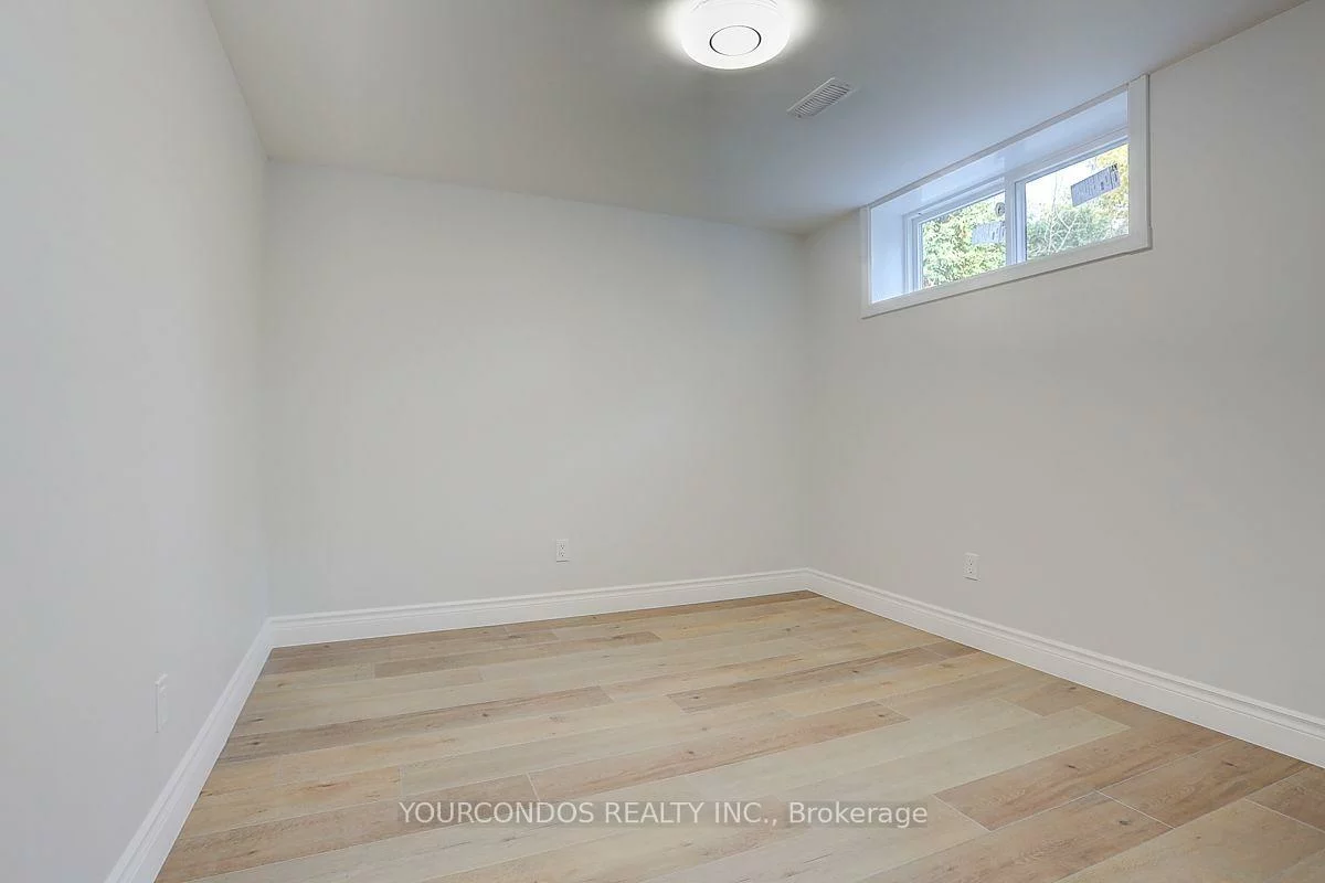 54, Camwood, Parkwoods-Donalda, Toronto