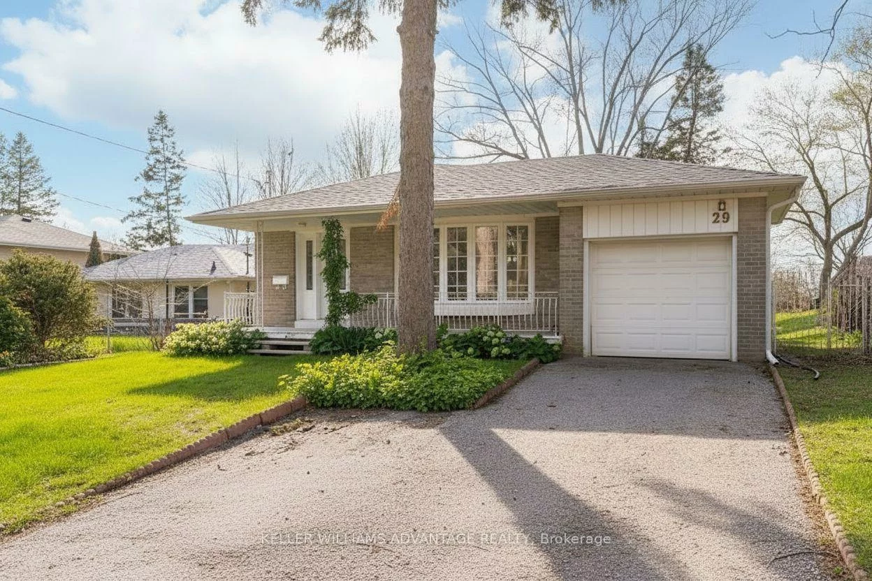 29, Lehar, Hillcrest Village, Toronto