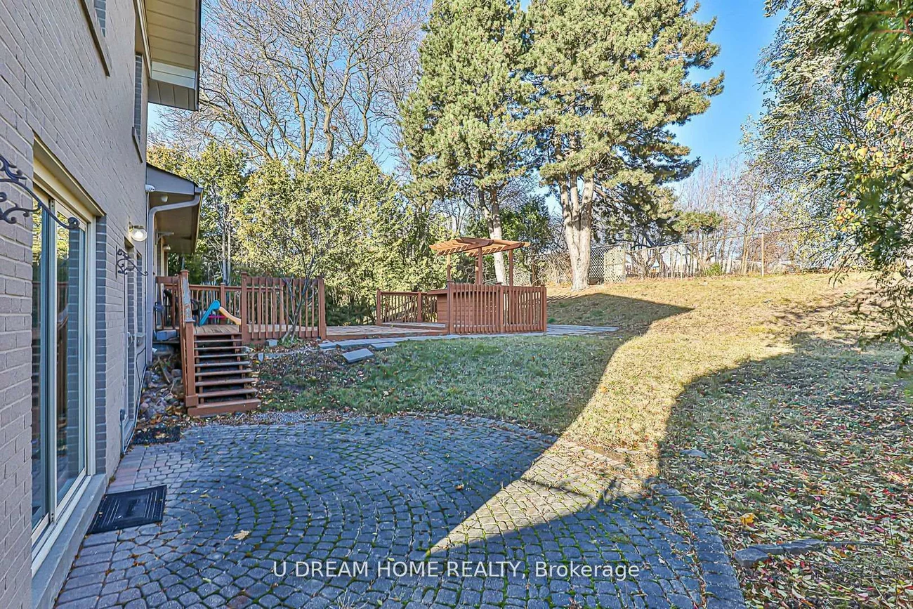 31, Shawfield, Parkwoods-Donalda, Toronto