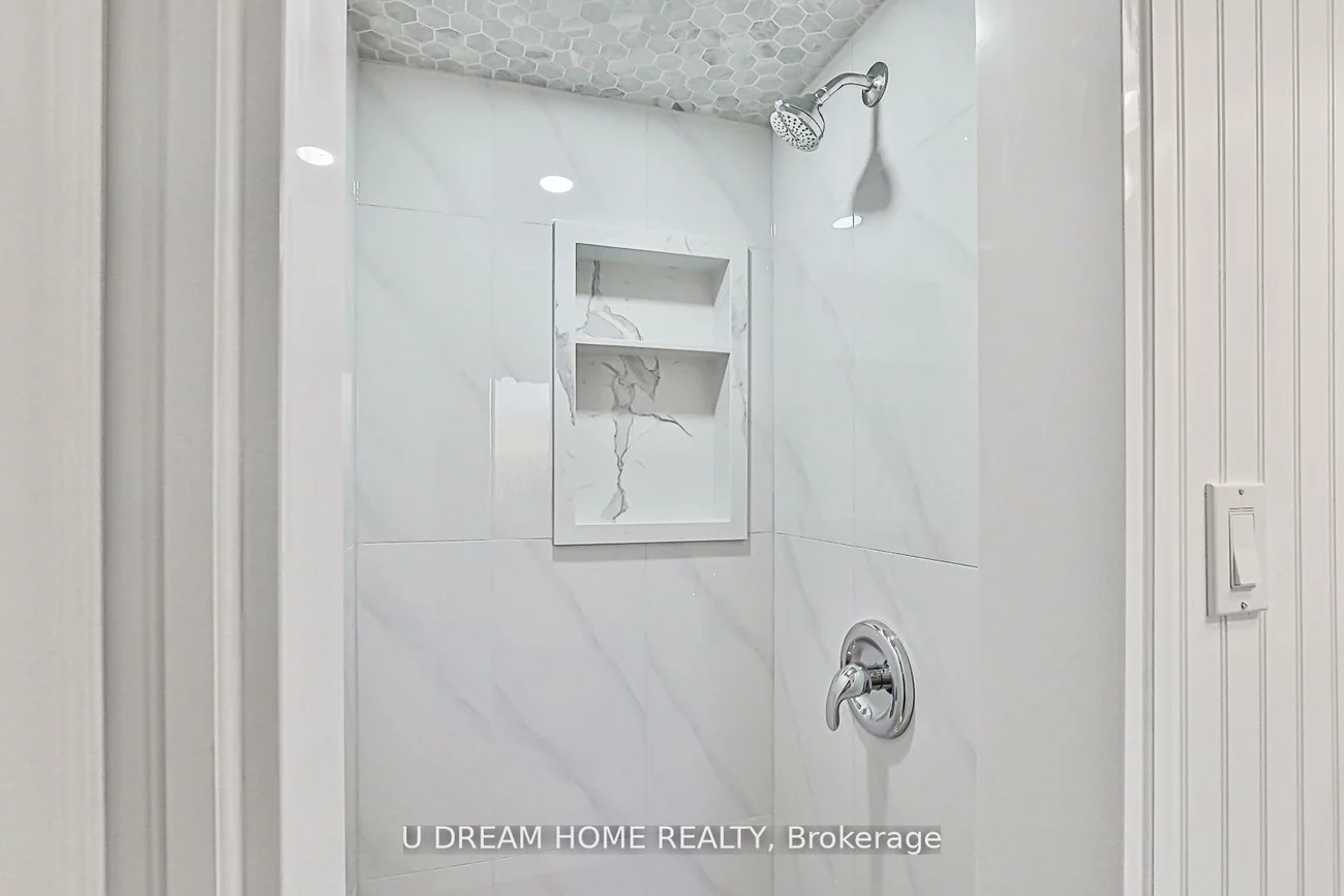 31, Shawfield, Parkwoods-Donalda, Toronto