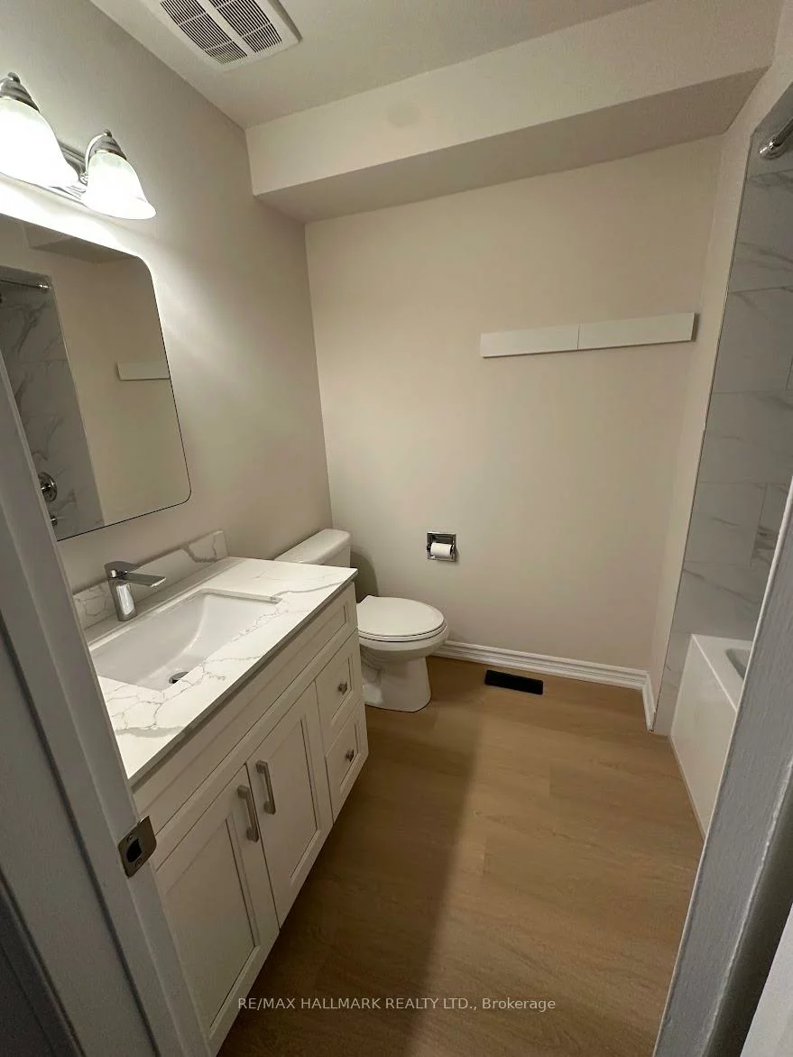 316, Cherokee, Pleasant View, Toronto