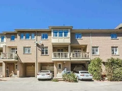93, Spring Garden, Willowdale East, Toronto