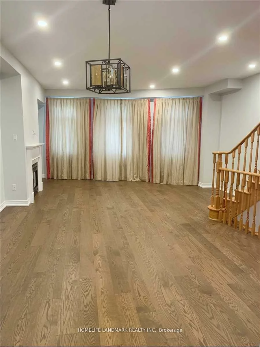 93, Spring Garden, Willowdale East, Toronto