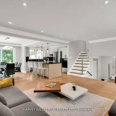 16, Wedgeport, Willowdale East, Toronto