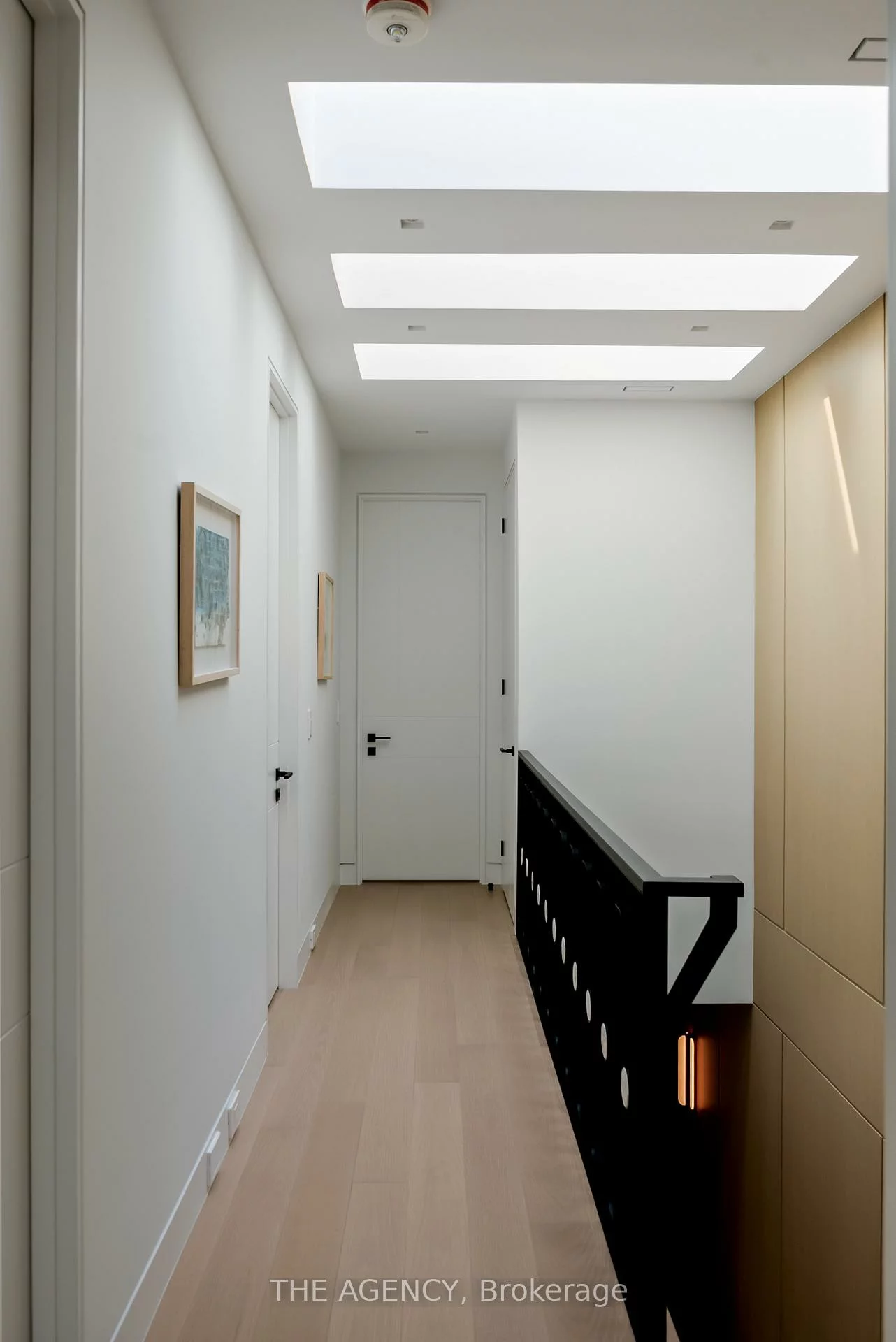 126, Sherwood, Mount Pleasant East, Toronto