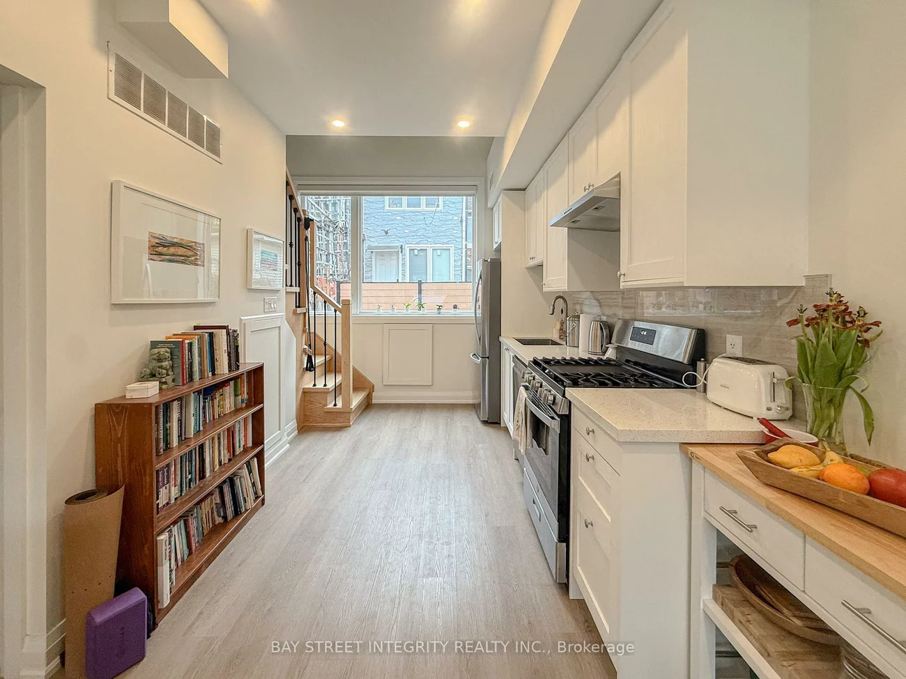 598, Crawford, Palmerston-Little Italy, Toronto