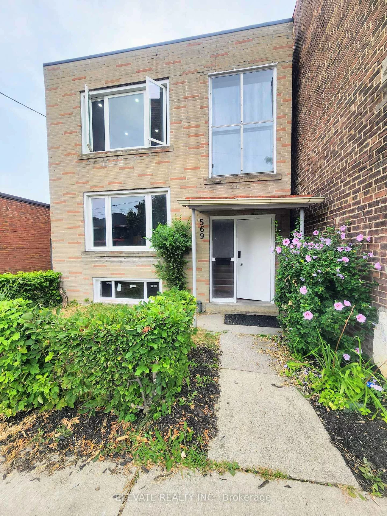 569, Oakwood, Oakwood Village, Toronto