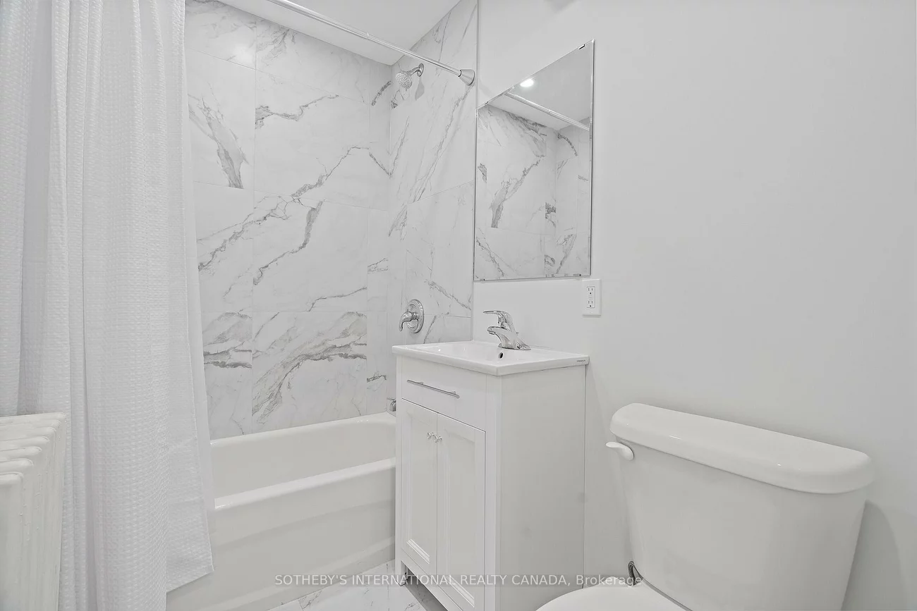 28, Strathgowan, Lawrence Park South, Toronto
