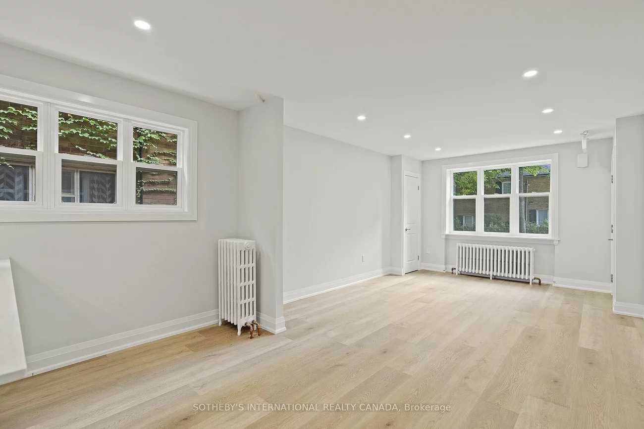 28, Strathgowan, Lawrence Park South, Toronto