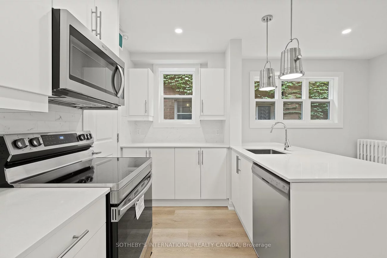 28, Strathgowan, Lawrence Park South, Toronto