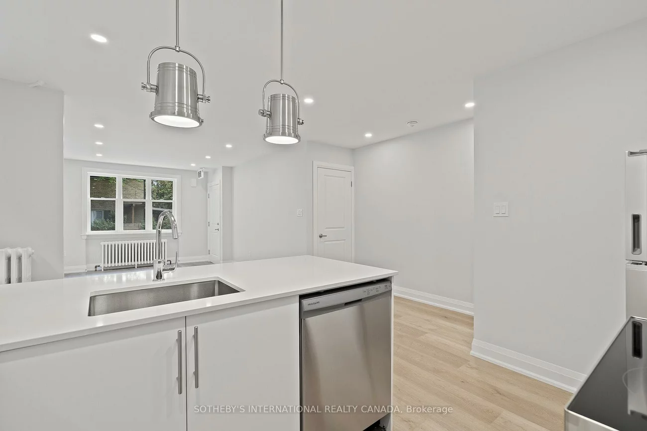 28, Strathgowan, Lawrence Park South, Toronto