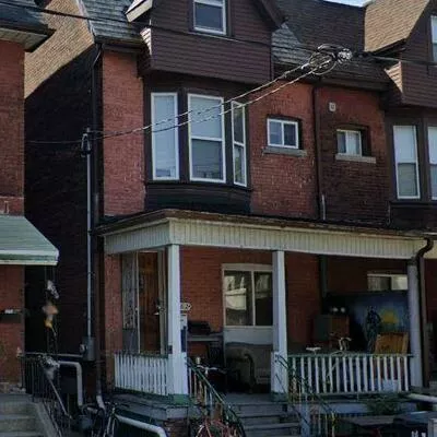 562, Bathurst, Palmerston-Little Italy, Toronto