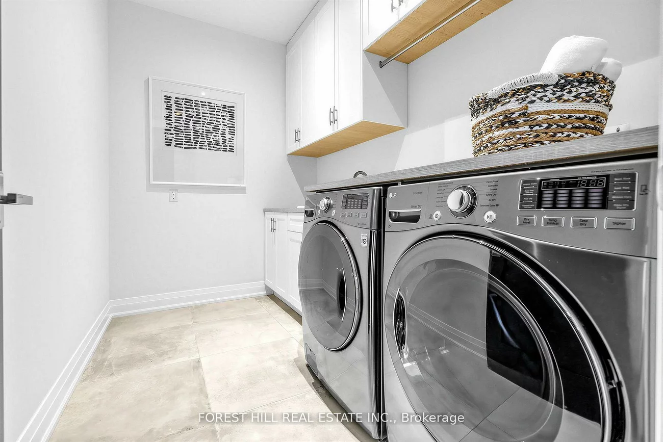 41, Invermay, Clanton Park, Toronto