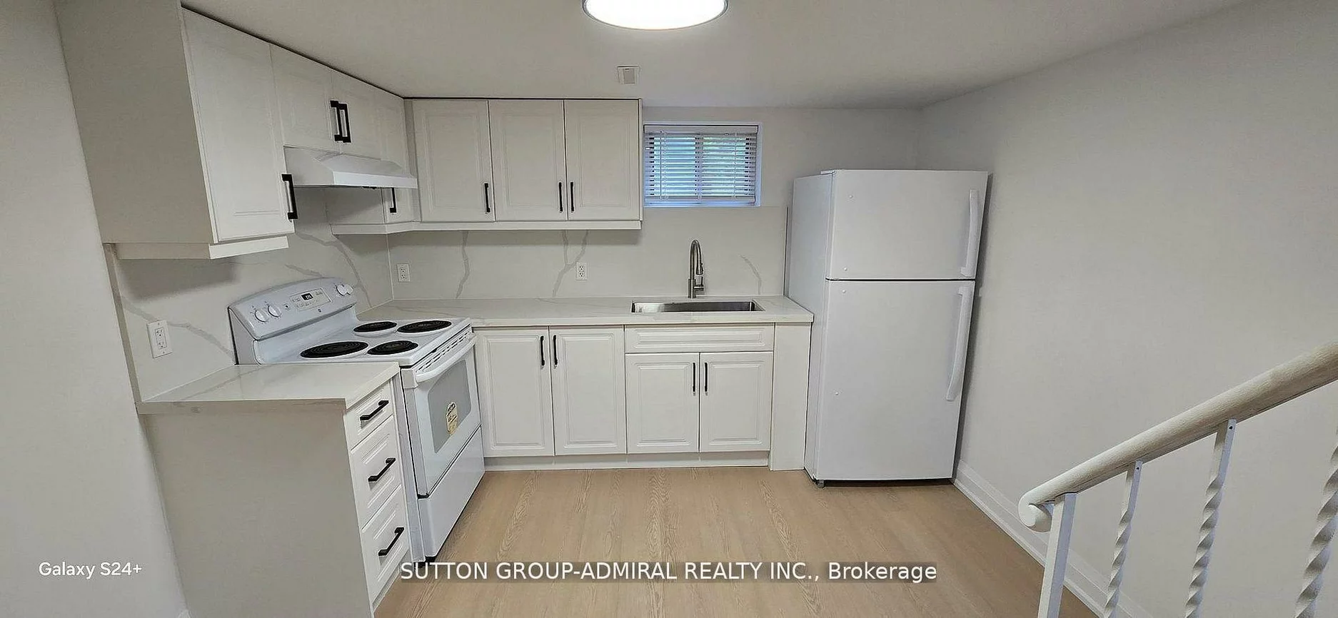 19, Tobruk, Newtonbrook East, Toronto