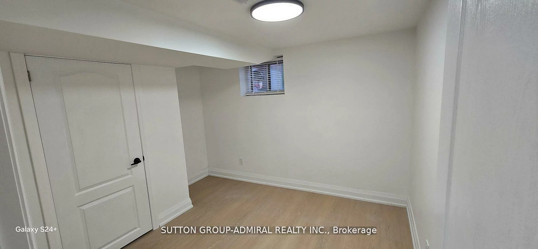 19, Tobruk, Newtonbrook East, Toronto