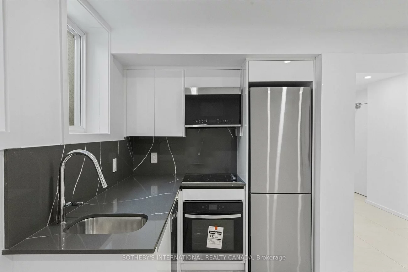 1340, Avenue, Lawrence Park South, Toronto