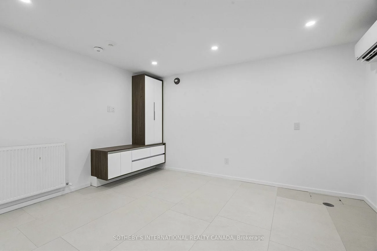 1340, Avenue, Lawrence Park South, Toronto