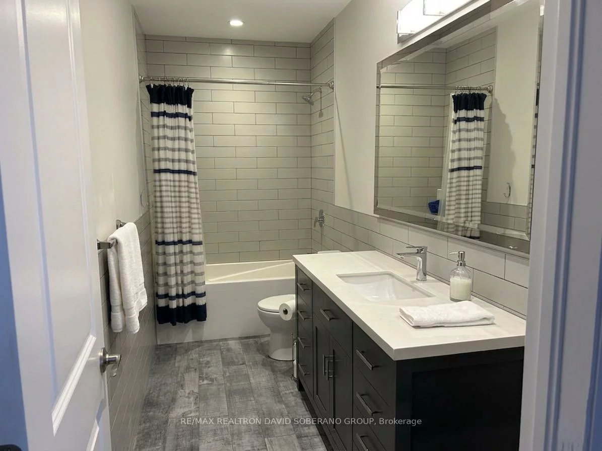 35, Bainbridge, Clanton Park, Toronto