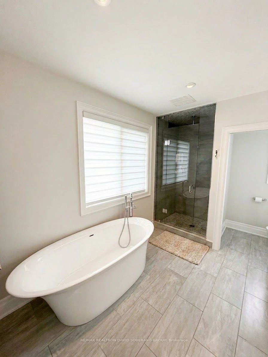 35, Bainbridge, Clanton Park, Toronto