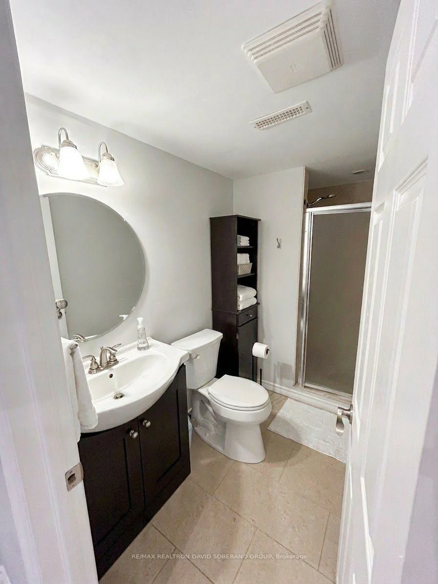 35, Bainbridge, Clanton Park, Toronto