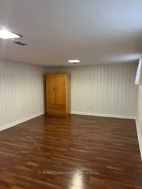 173, Poyntz, Lansing-Westgate, Toronto