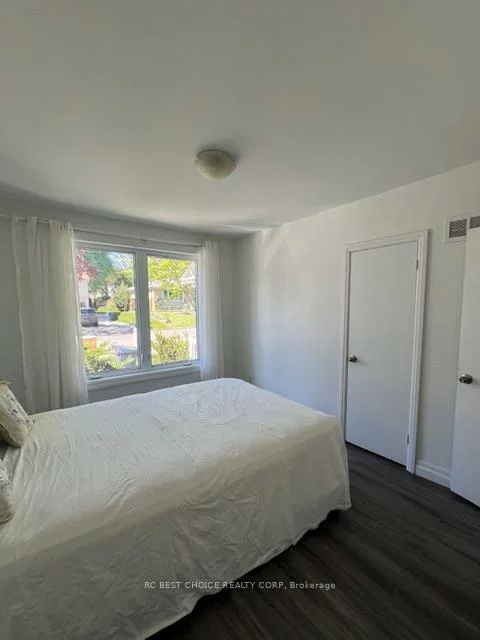 173, Poyntz, Lansing-Westgate, Toronto