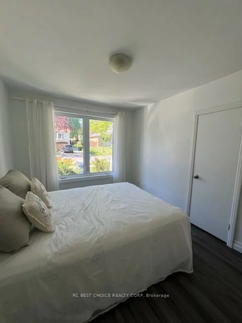 173, Poyntz, Lansing-Westgate, Toronto
