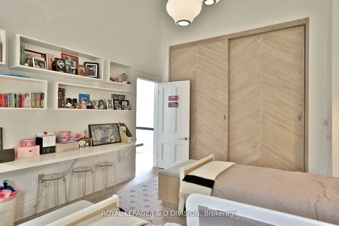 426, Ontario, Moss Park, Toronto