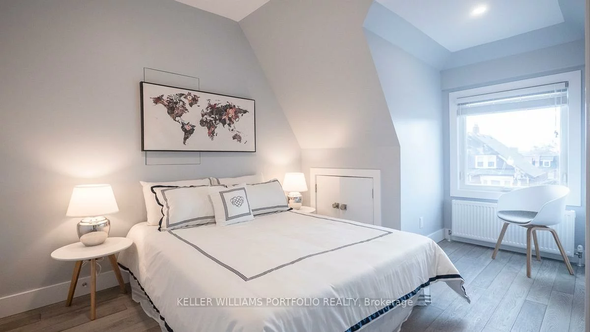 207, Beatrice, Palmerston-Little Italy, Toronto