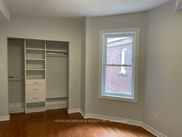 515, Brunswick(2nd FL), Annex, Toronto