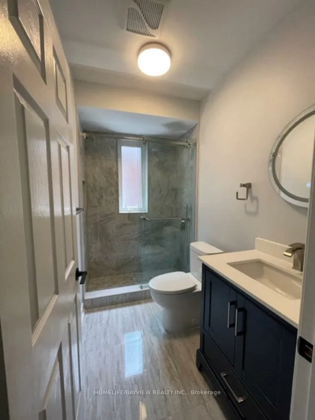 515, Brunswick(2nd FL), Annex, Toronto