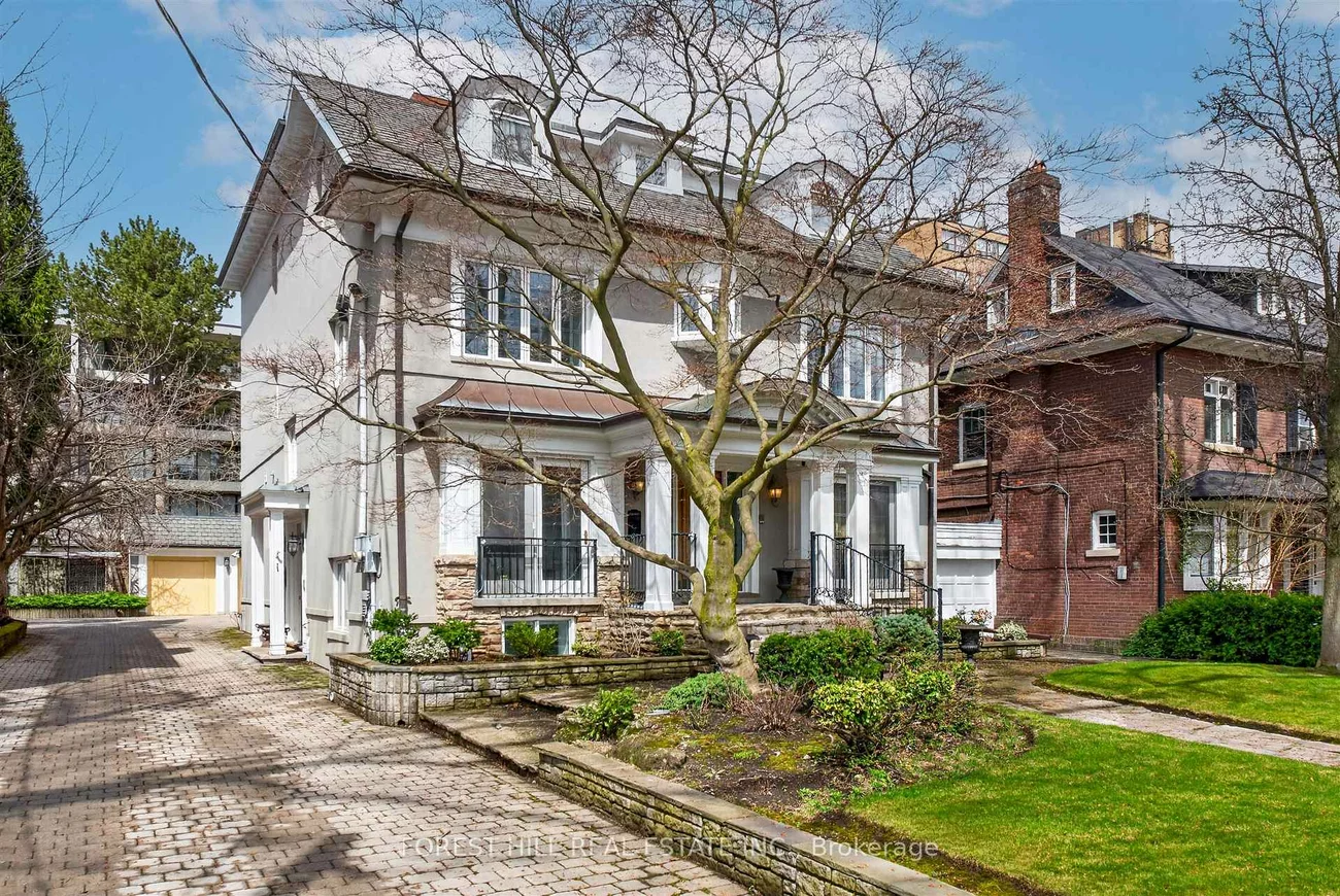 74, Lynwood, Casa Loma, Toronto