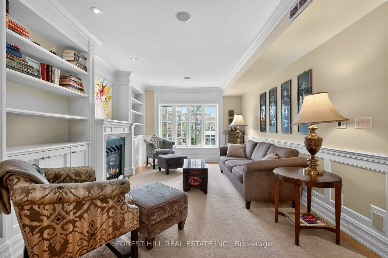 74, Lynwood, Casa Loma, Toronto