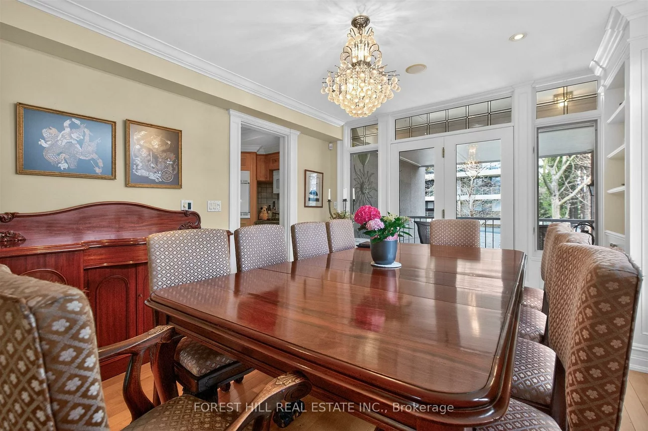 74, Lynwood, Casa Loma, Toronto